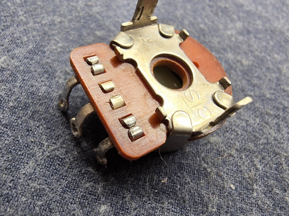 Heathkit HW 100 SSB Transceiver Part - 5 Meg Ohm Potentiometer