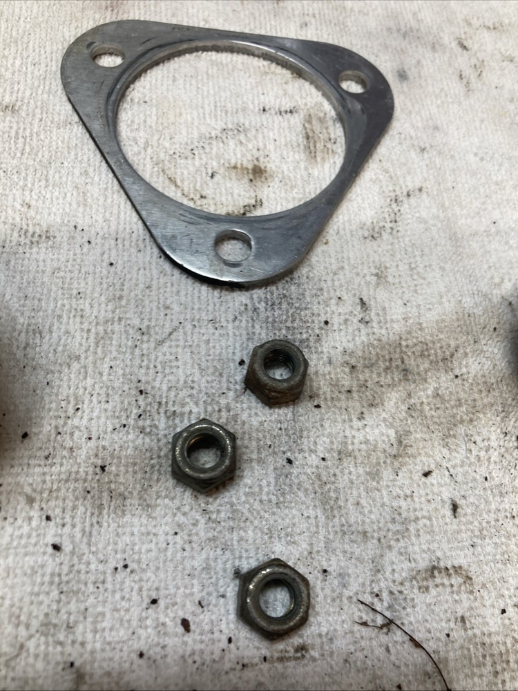 1998 Skidoo Formula 500 Speedometer Cable Housing With Mounting Hardware