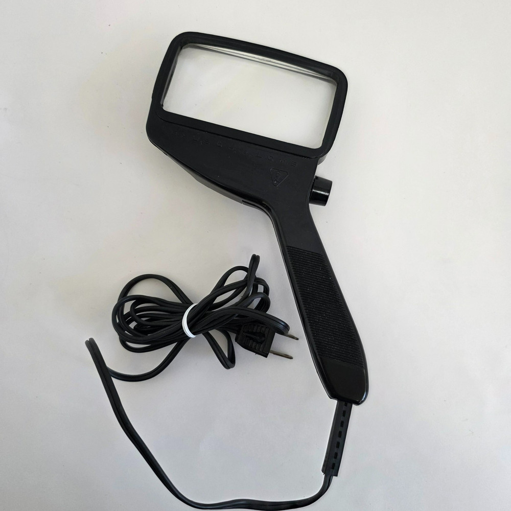 Vintage Bausch & Lomb Illuminated Rectangular Reader Lighted Magnifying Glass