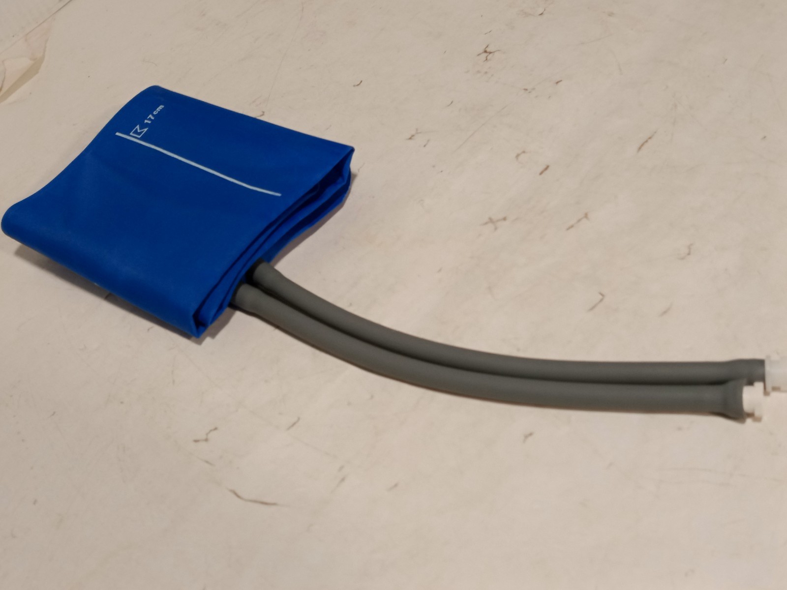 Lot of 40+ BP cuffs & hoses GE Critikon/Welch Allyn 2205 107365 088845 NIBP 12ft