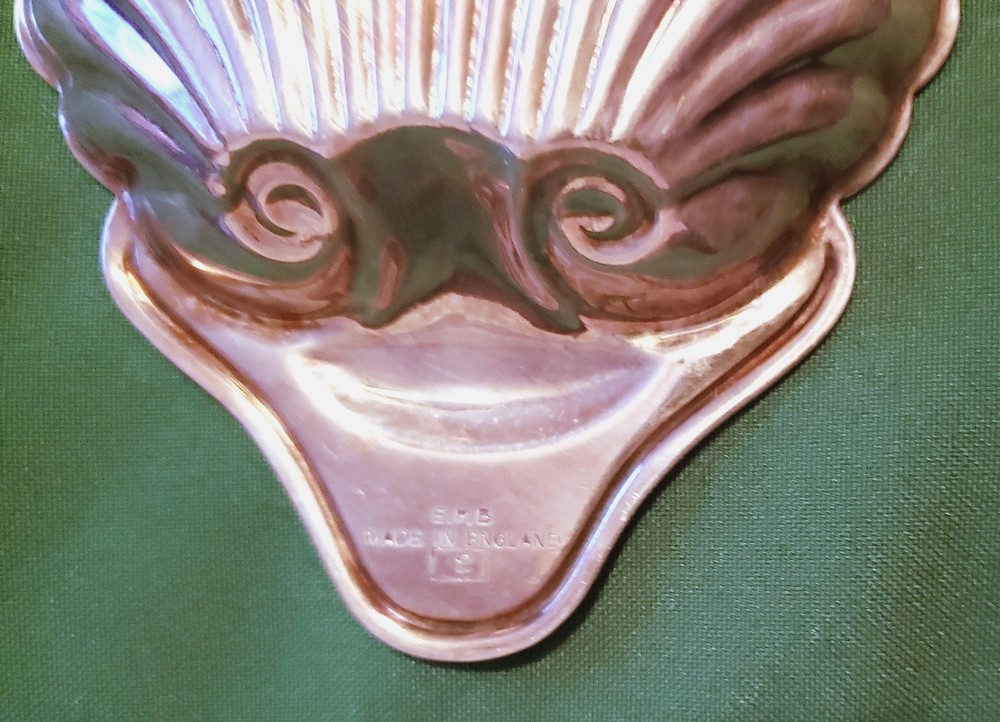 Vintage 5" Silver Plated Scallop Shell Dish England