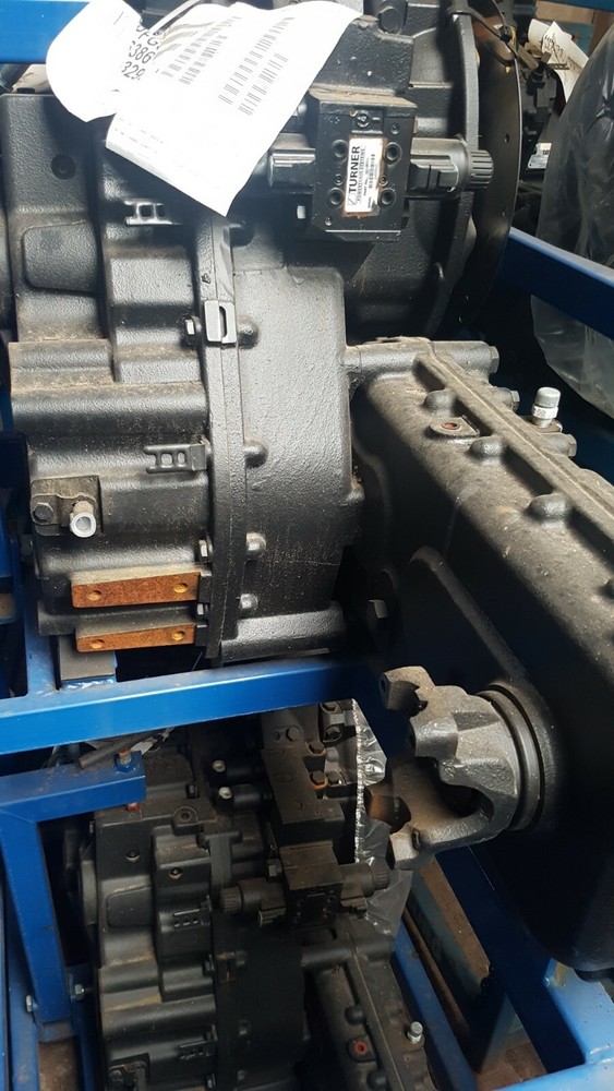 CAT Telehandler Gearbox TH408D gearbox/ беріліс қорабы/коробка передач/ 变速箱