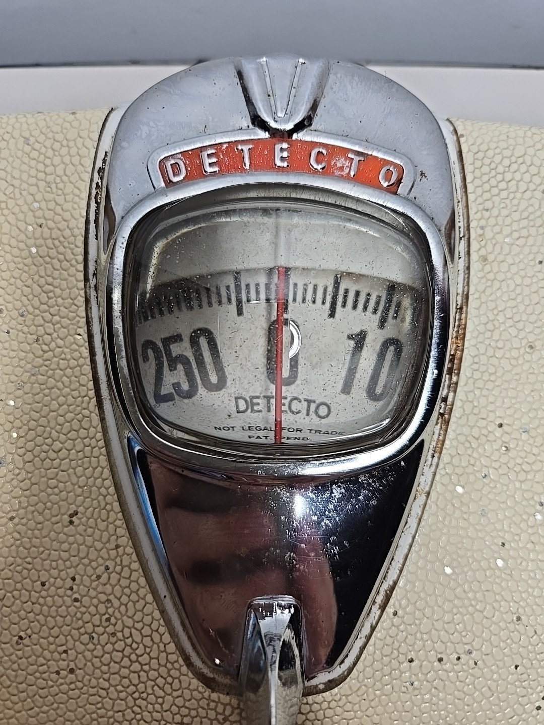Vintage Detecto 1950s Bubble Bathroom Scale Beige w Silver Speckles MCM Art Deco