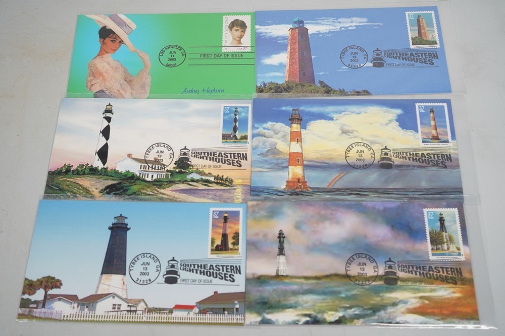 US 2000s COLLECTION OF OVER 250 HERITAGE FIRST DAY COVERS FDCS
