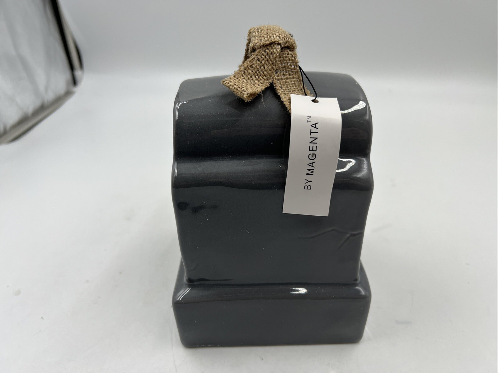 Rae Dunn Ceramic Nine Lives Tomb Birdhouse BB02B20001