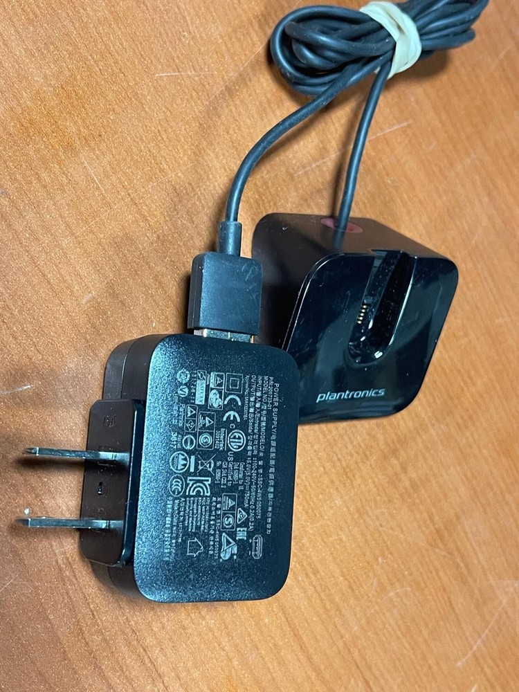 Plantronics Wireless Headset Charging Base + OEM 5V 2A Power Adapter