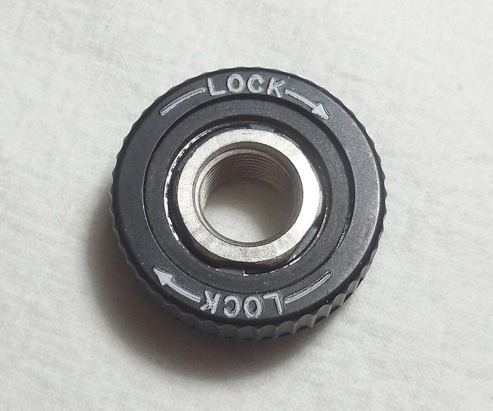 USED Set Raytheon Knob Lock KL701G plus Knob
