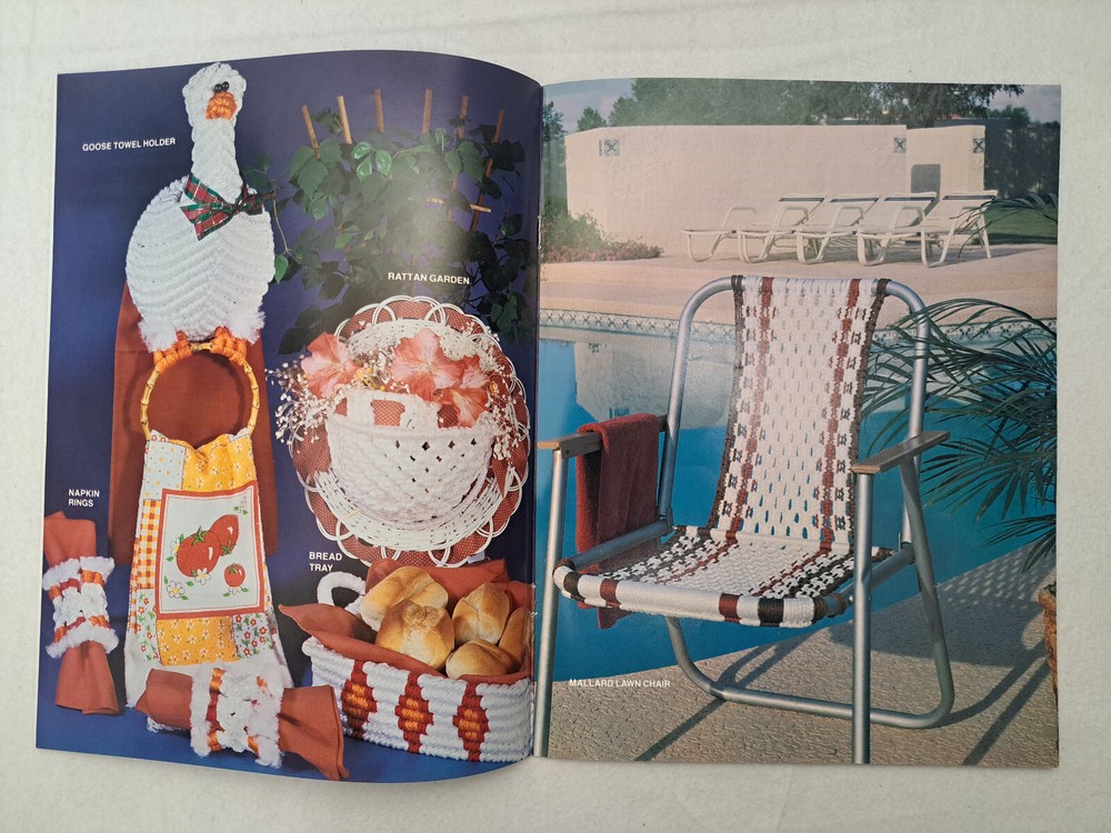 Leisure Time Publishing - Modern Macrame (1985) #MM1191