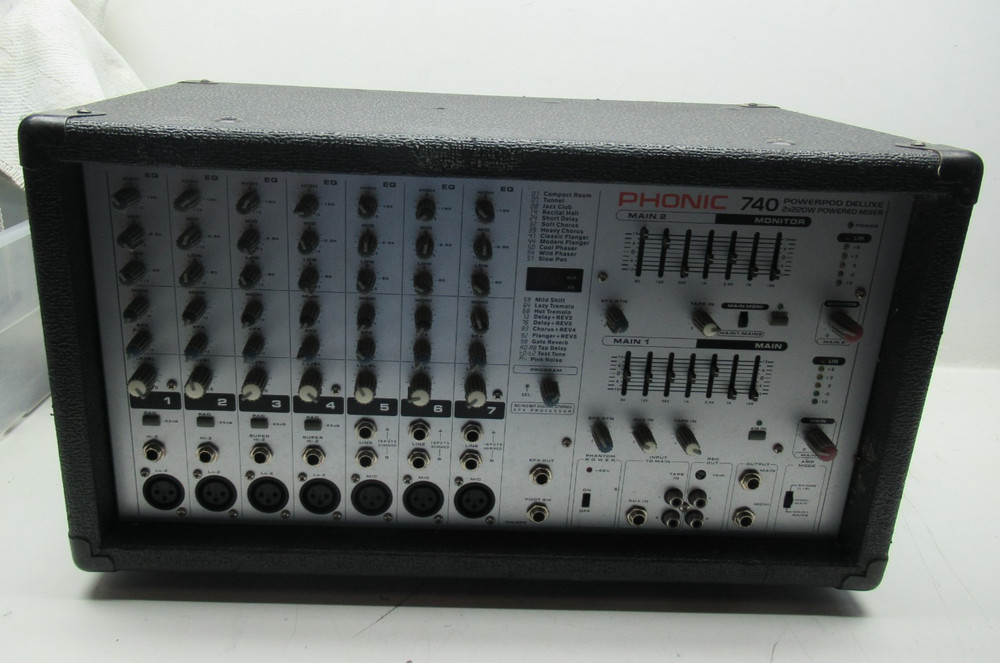 Phonic 740 plus powerpod Mixer