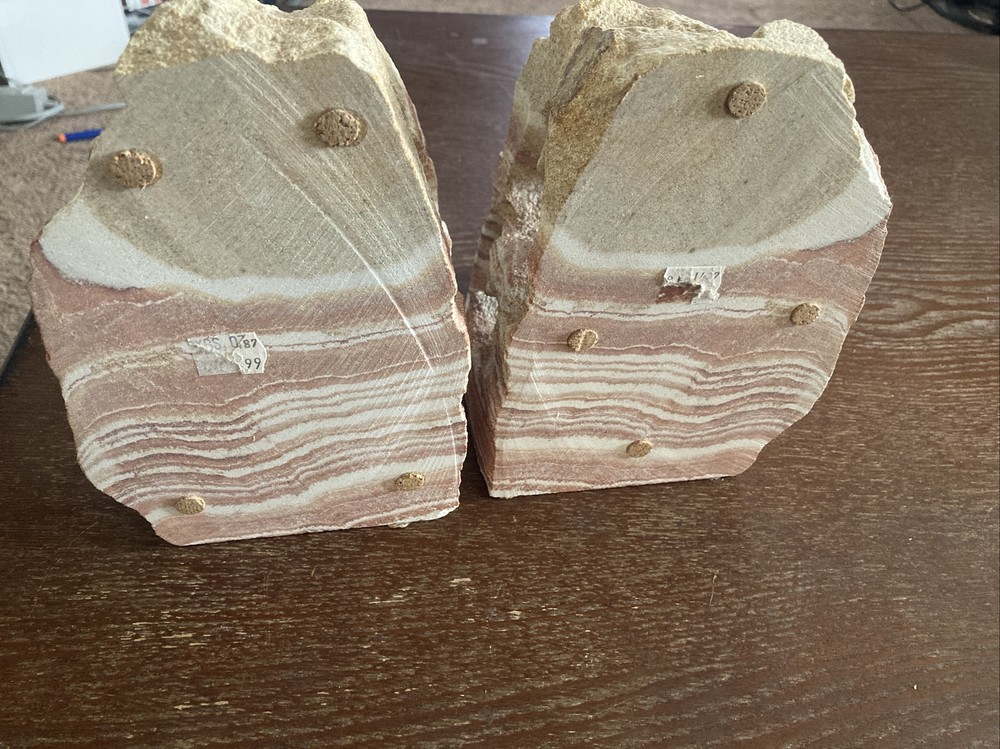 RHYOLITE/SANDSTONE BOOKENDS!