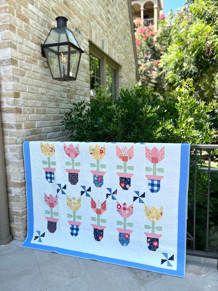 Blooming Pots Quilt Pattern PASTRY SHOP QUILTS
