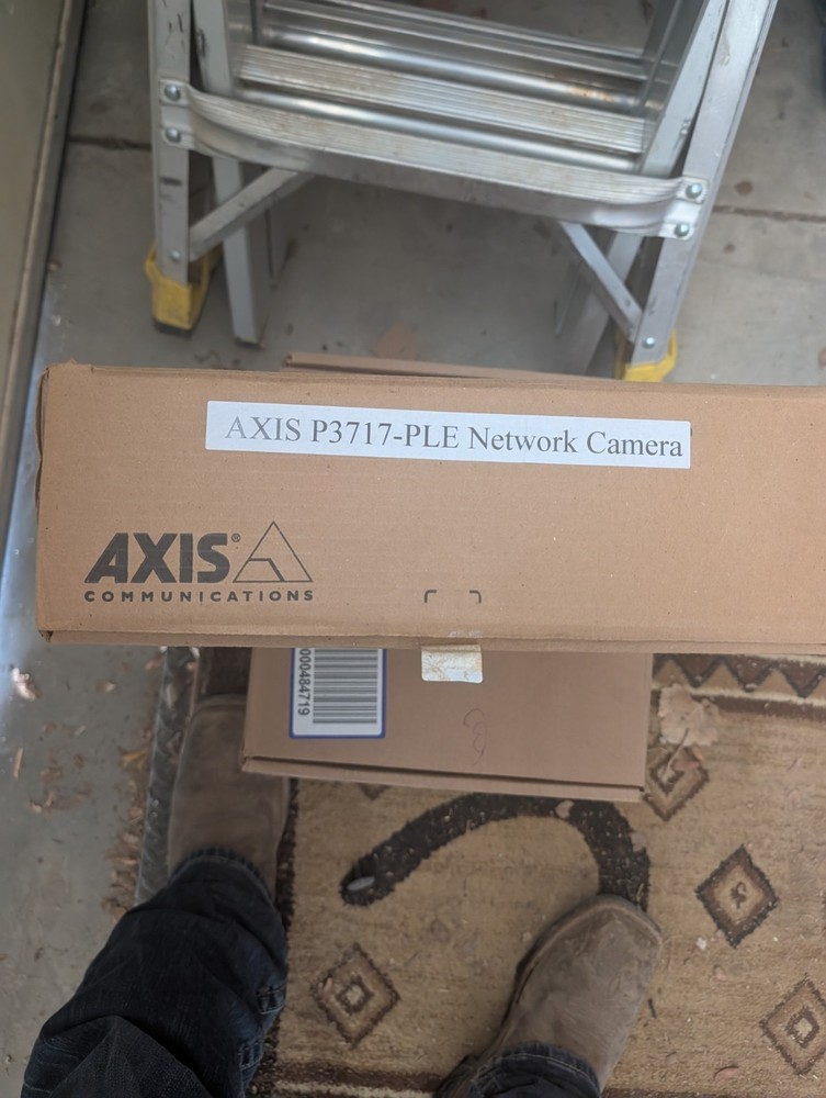 New!! Axis P3717 PLE Mutihead 4 Sensor Camera Network Camera