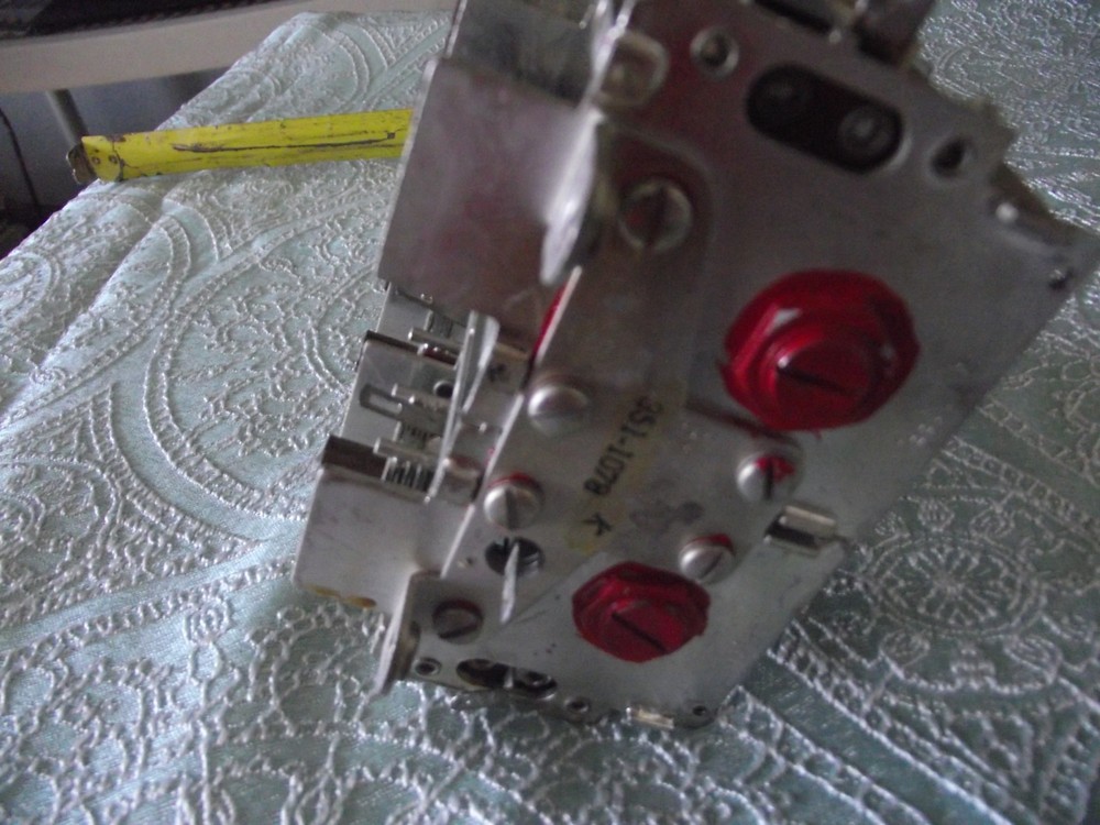 GI CORP 351-1078 VARIABLE CAPACITOR.