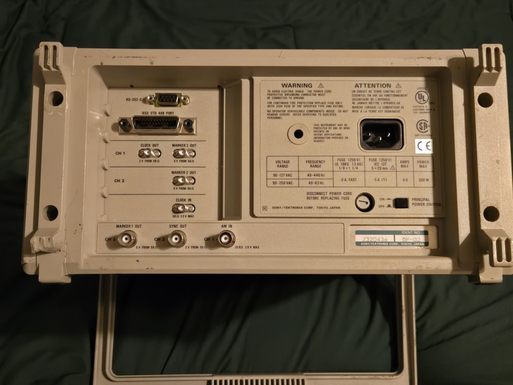 Sony Tektronix AWG2021 Arbitrary Waveform Generator