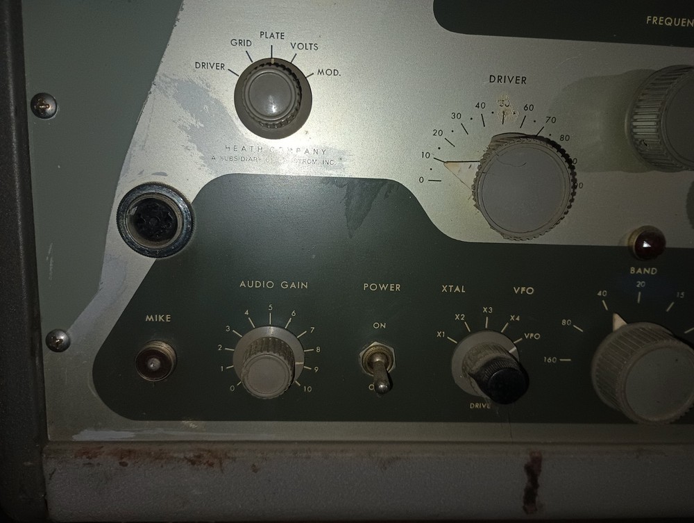 Heathkit DX-100 Vintage Ham Radio Transmitter Powers On HF AM CW