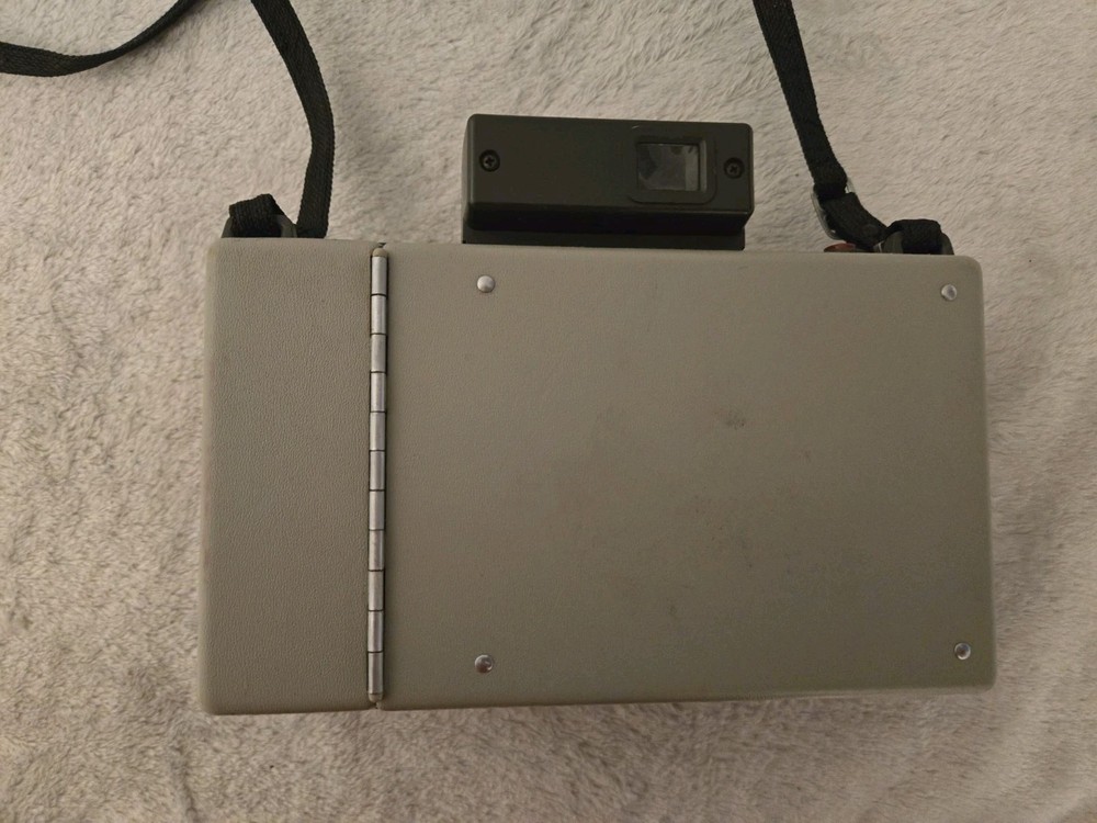 Polaroid Land Camera Automatic 104 USED-UNTESTED