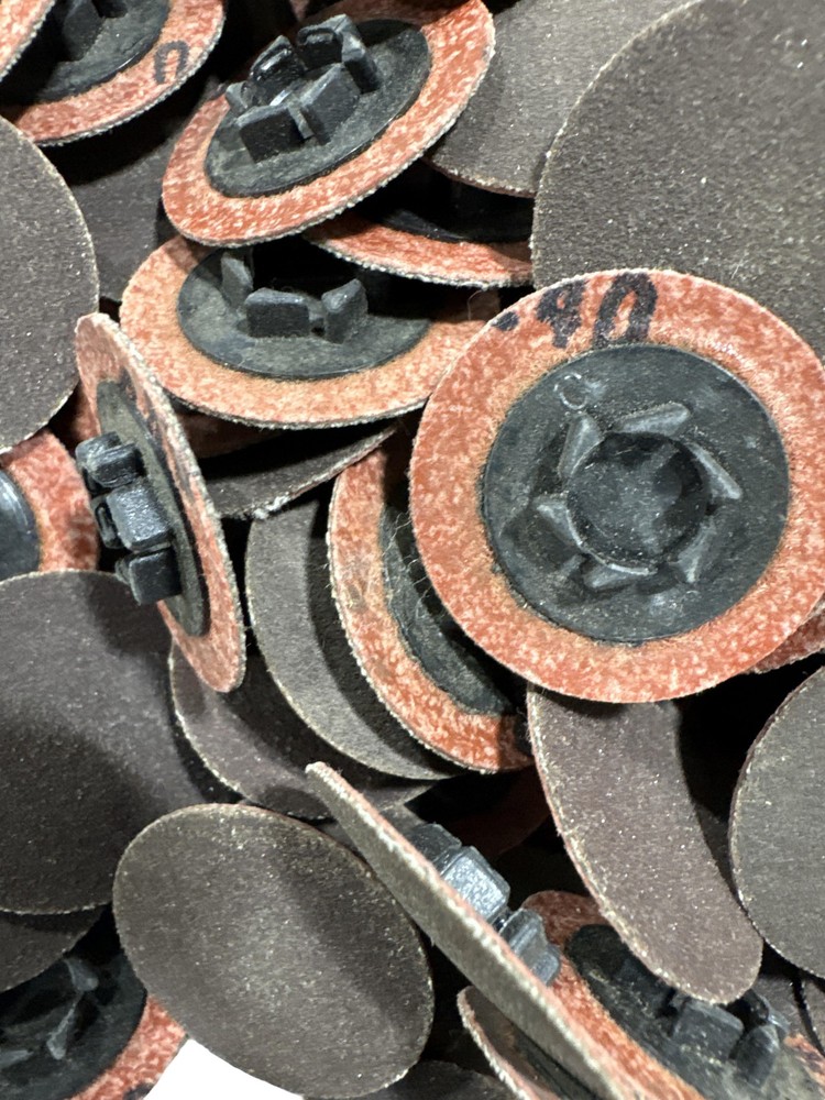 MERIT Quick Change Disc 1" 240G TP TYPE I 70 Pack