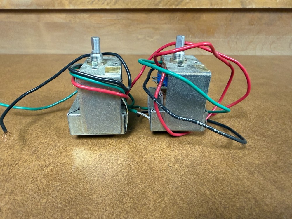 (2) Attenuator Volume Control