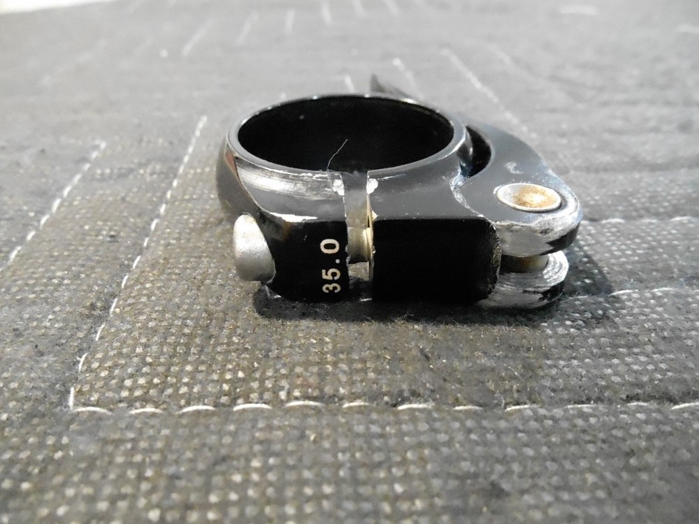 Salsa Quick Release Seatpost Clamp in Black