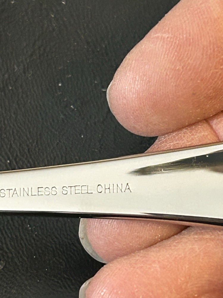 William Roberts Williamsburg Shell Stainless Flatware 18/10 Teaspoon 6-1/4" NEW