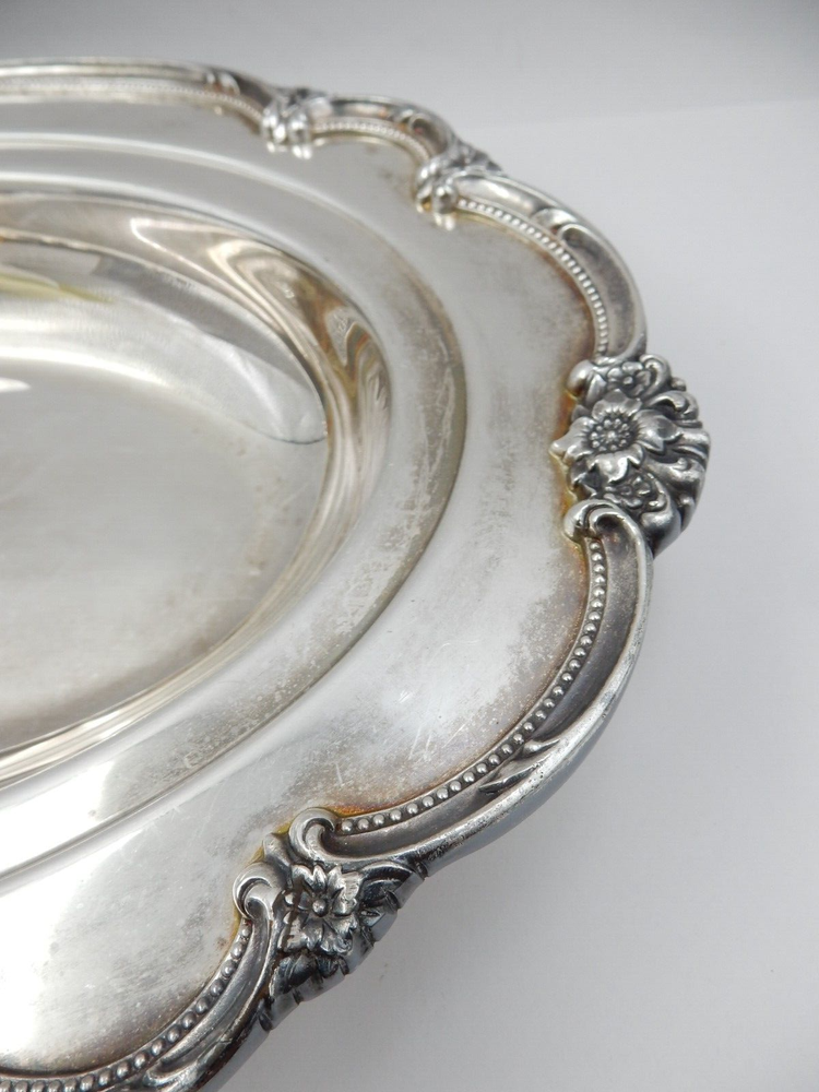 1847 ROGERS BROS REMEMBERANCE 14" OVAL SILVER PLATED COVERED SERVING DISH #9812