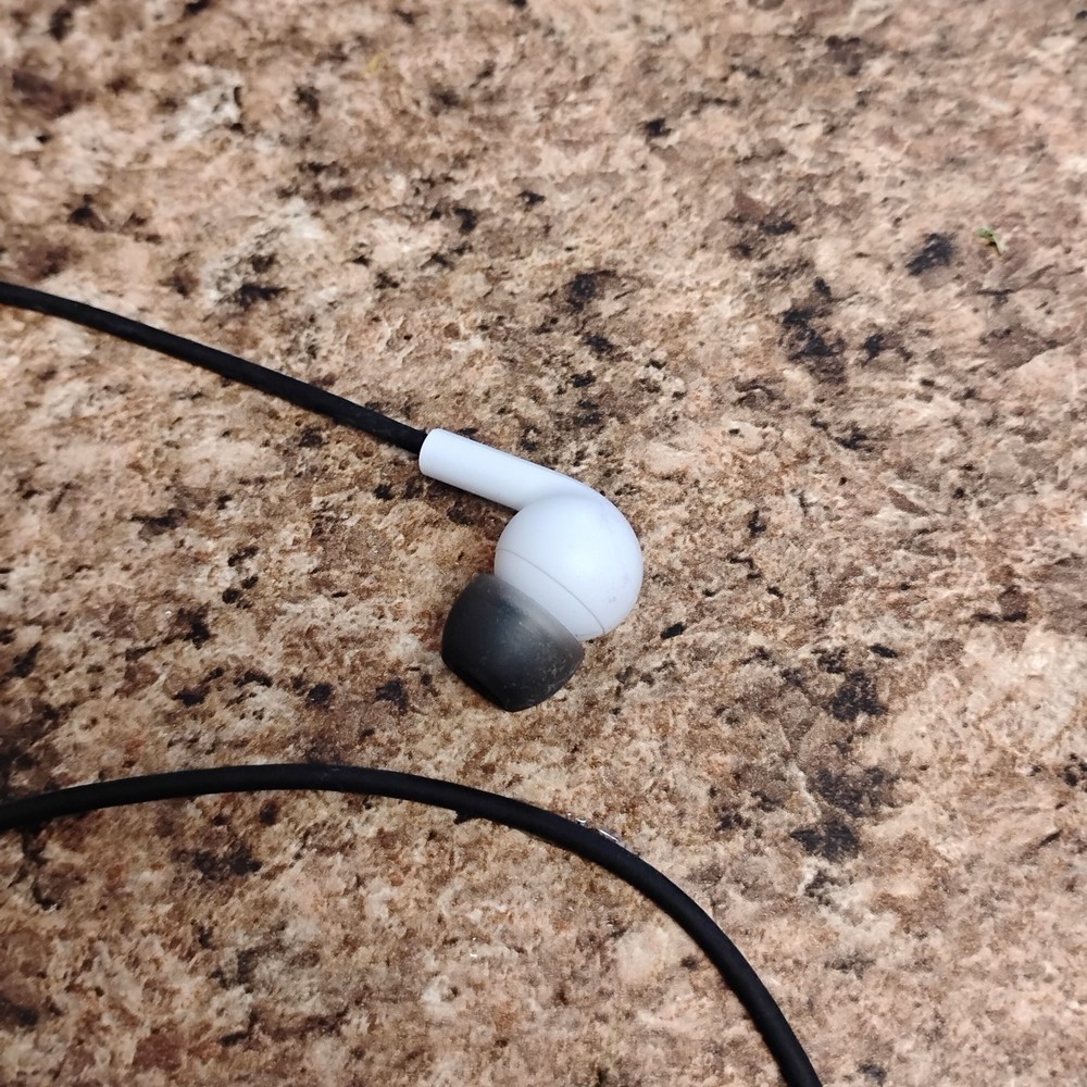 GENUINE Sony PS VR2 PSVR2 PlayStation PS5 REPLACEMENT Headset EARBUDS ONLY.