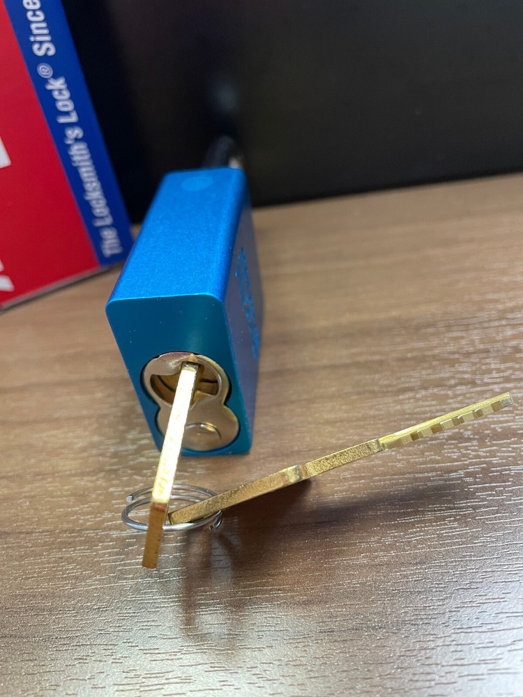 American Lock Safety Series Padlock A1106BLU KD