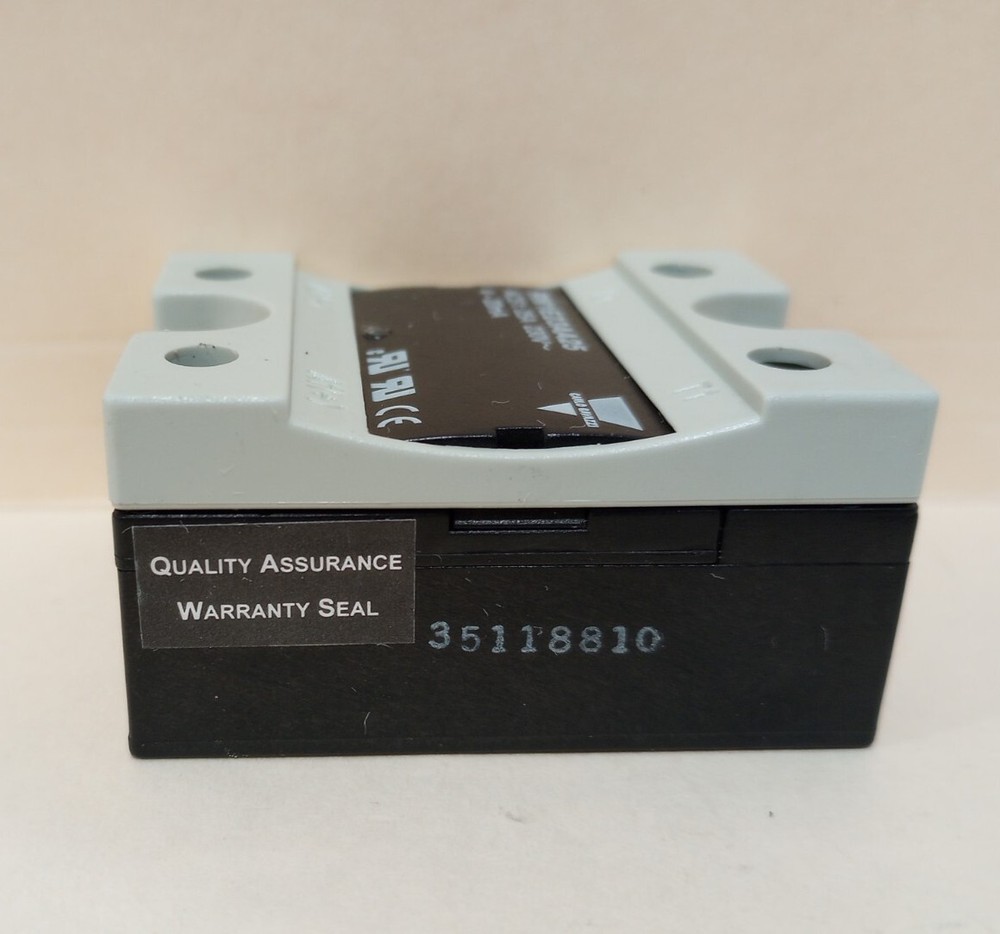 Carlo Gavazzi RM1E23AA25 Solid State Relay