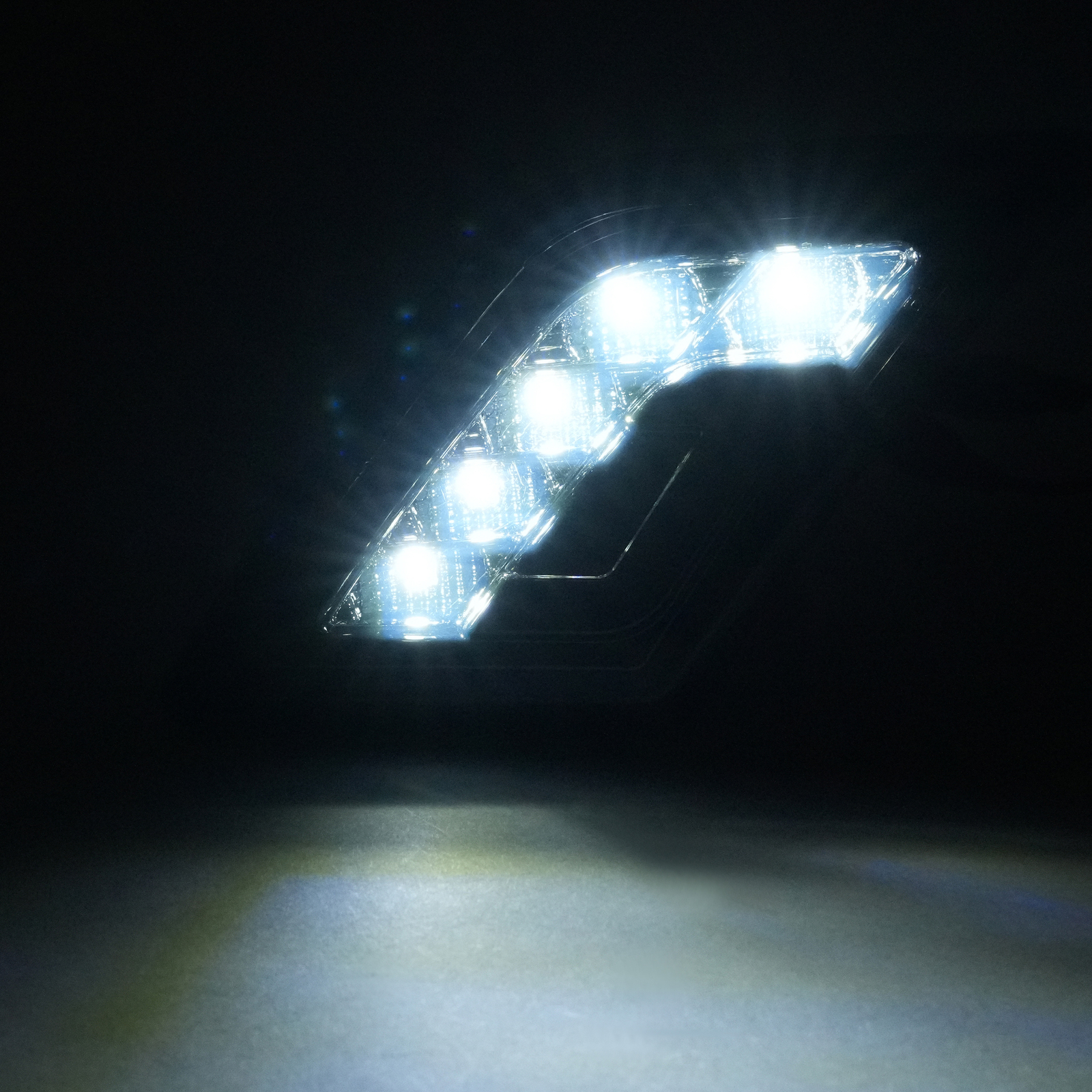 LED Side Marker Lights Front Bumper Lamps For Mercedes-Benz C300 AMG 2008-2011