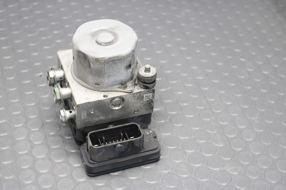 2014-2016 Harley Davidson Electra Glide ABS Pump Unit Module 41100013