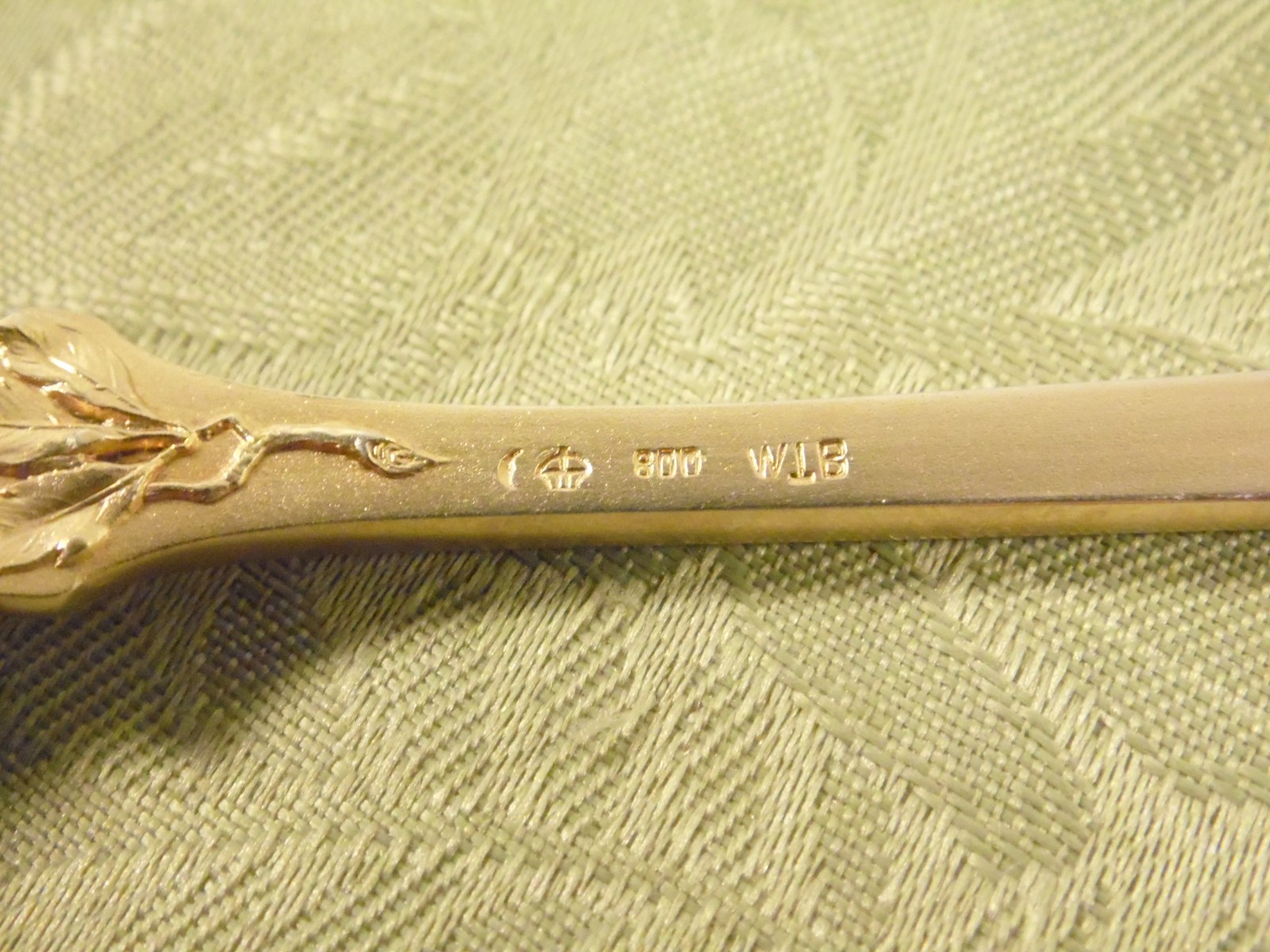 "BIRD & BERRIES" ~ 8.50" SERVING SPOON by BINDER ~ .800 SILVER / GILT ~ 2.16 OZT