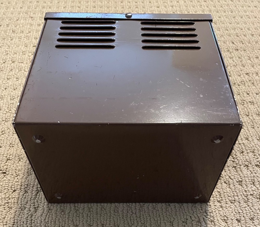 Speedotron Model D400 Photography Flash Power Supply Untested