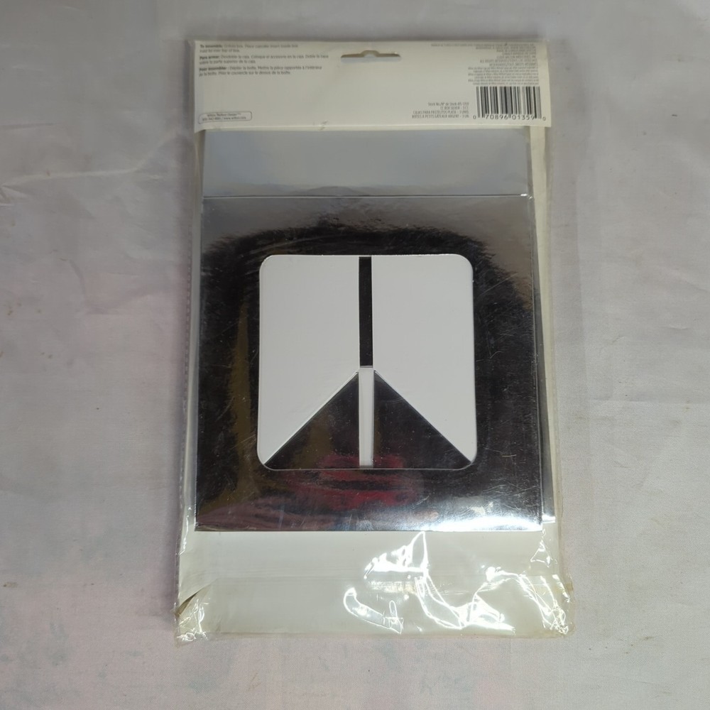 Wilton Cupcake Boxes New In Package -3 boxes