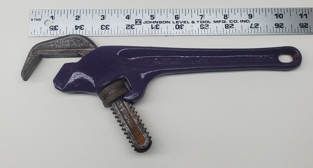 Rigid E-110 Offset Hex Nut Smooth Jaw 10" Pipe Wrench Purple
