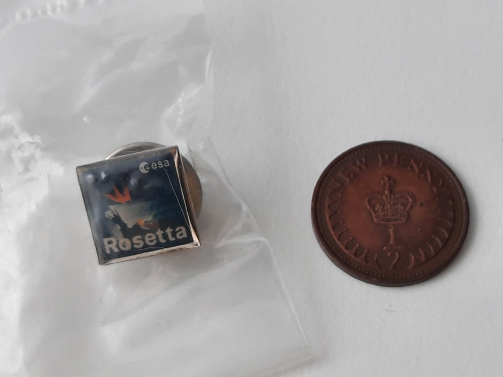 Official ESA - ROSETTA satellite pin