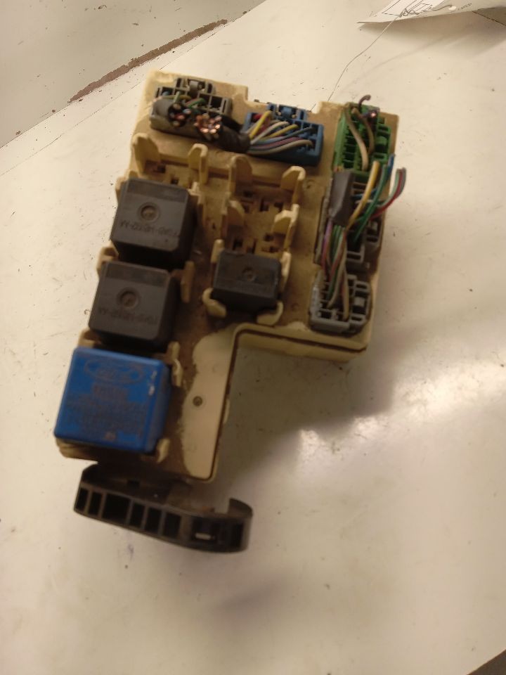 Used Fuse Box Cabin fits: 2002 Ford Explorer  Grade A