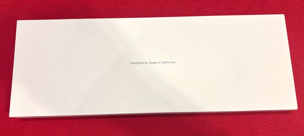 Apple A1644 Magic Keyboard 2 and Magic Mouse 2 Wireless Kit Never used