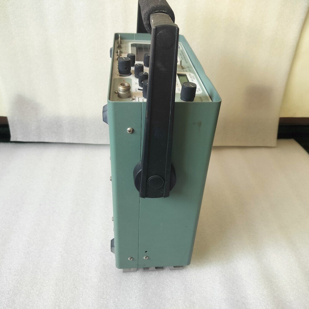 AVCOM PORTABLE SPECTRUM ANALYZER(MODEL PSA-65C)