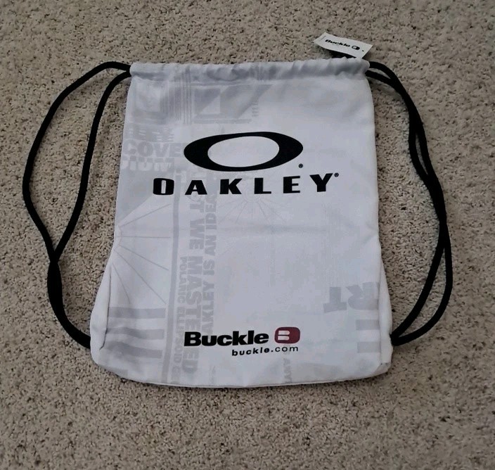 NEW White Oakley Draw String Backpack Gym Bag, Side Zip Pocket, Canvas