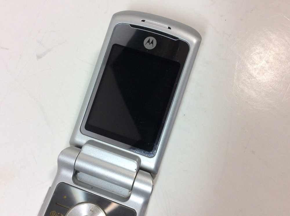 Lot Cell Phones Untested