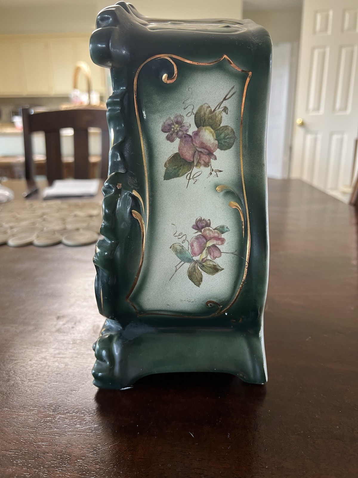 Waterbury Parlor Clock No. 102