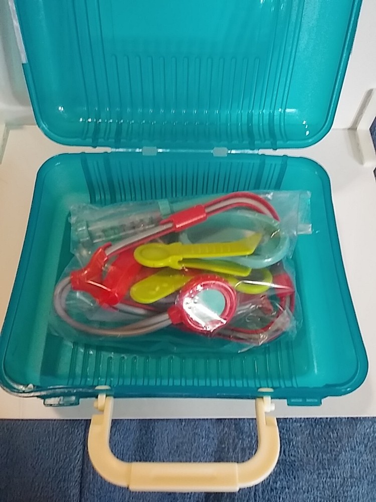 Play Doctors Toys