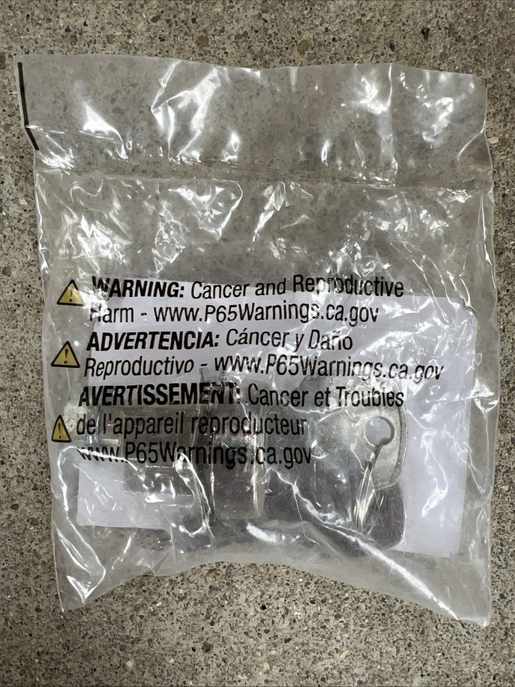 NEW Mailbox Lock , With 2-keys 880108 S4710