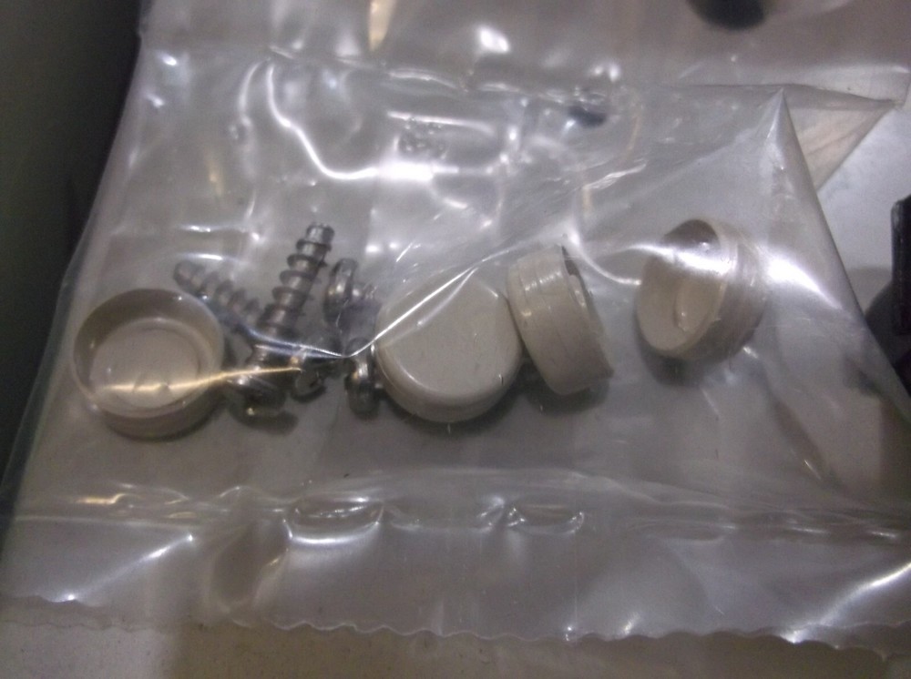 NIB BACO 222128 0174461 DISCONNECT SWITCH (VV1)