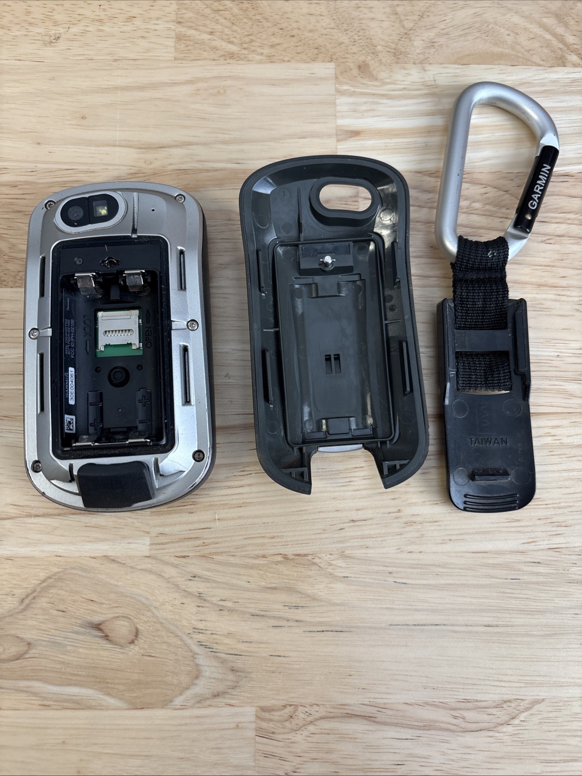 Garmin Oregon 650T Color Screen Handheld GPS & 8MP Camera Outdoors Hiking Tested