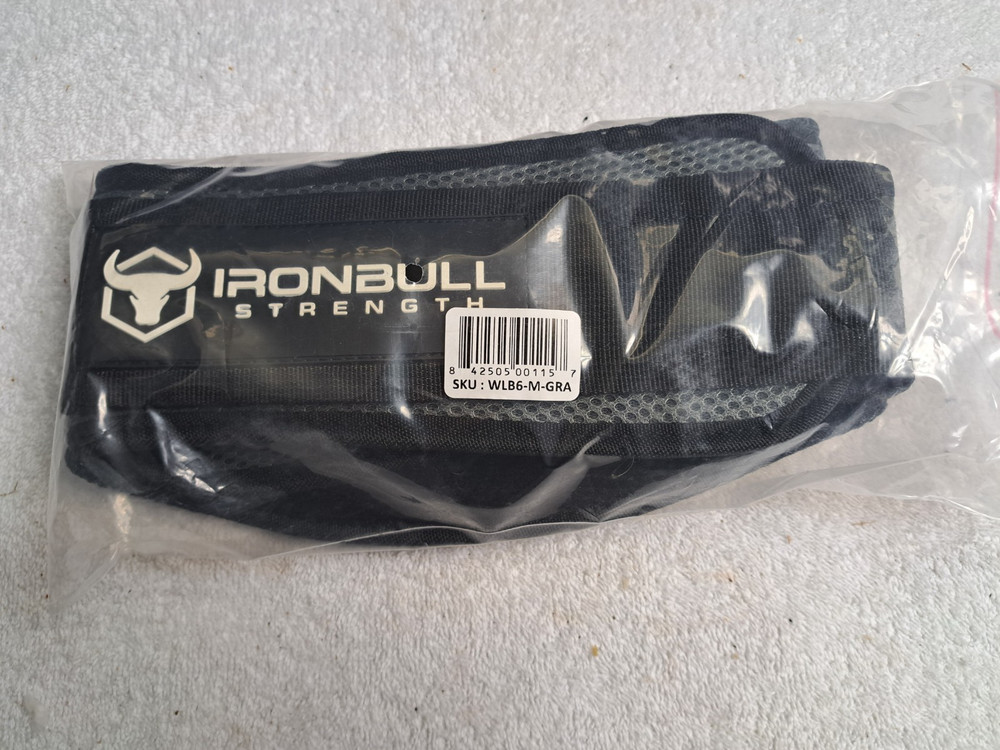 IRON BULL Strength Powerlifting Belt size M