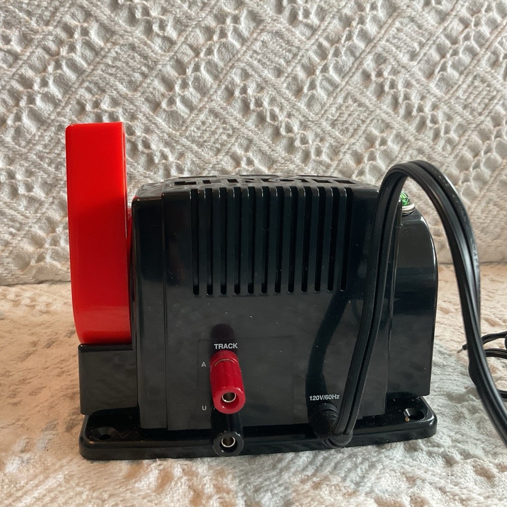 Lionel Power Max plus Controller Train Transformer 6-24253 40 Watt *READ