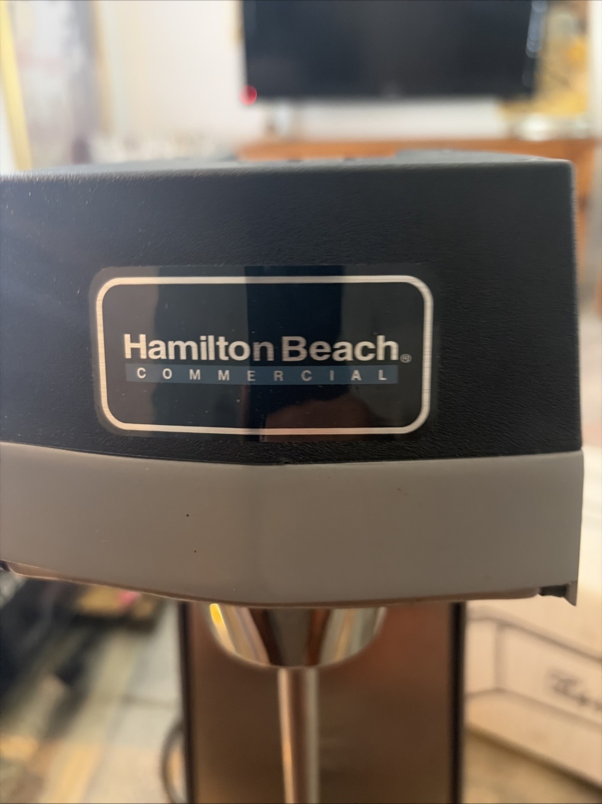 HAMILTON BEACH COMMERCIAL 3 SPEED 936 19.5" STANDING SPINDLE SHAKE DRINK MIXER