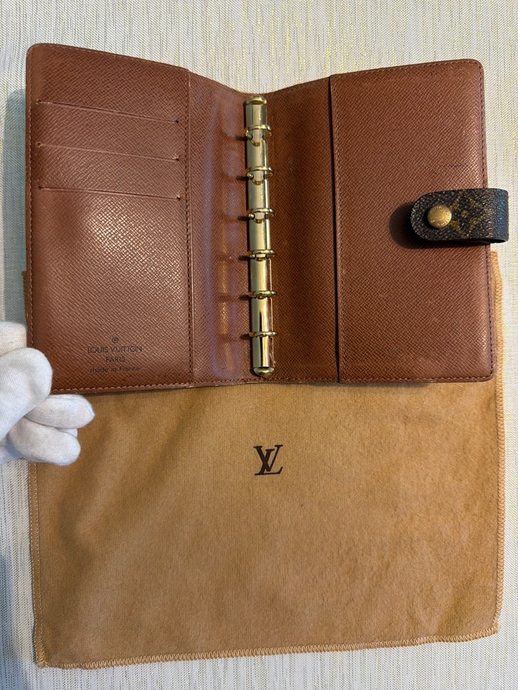 Louis Vuitton Monogram Agenda w/Dust Bag both Authentic