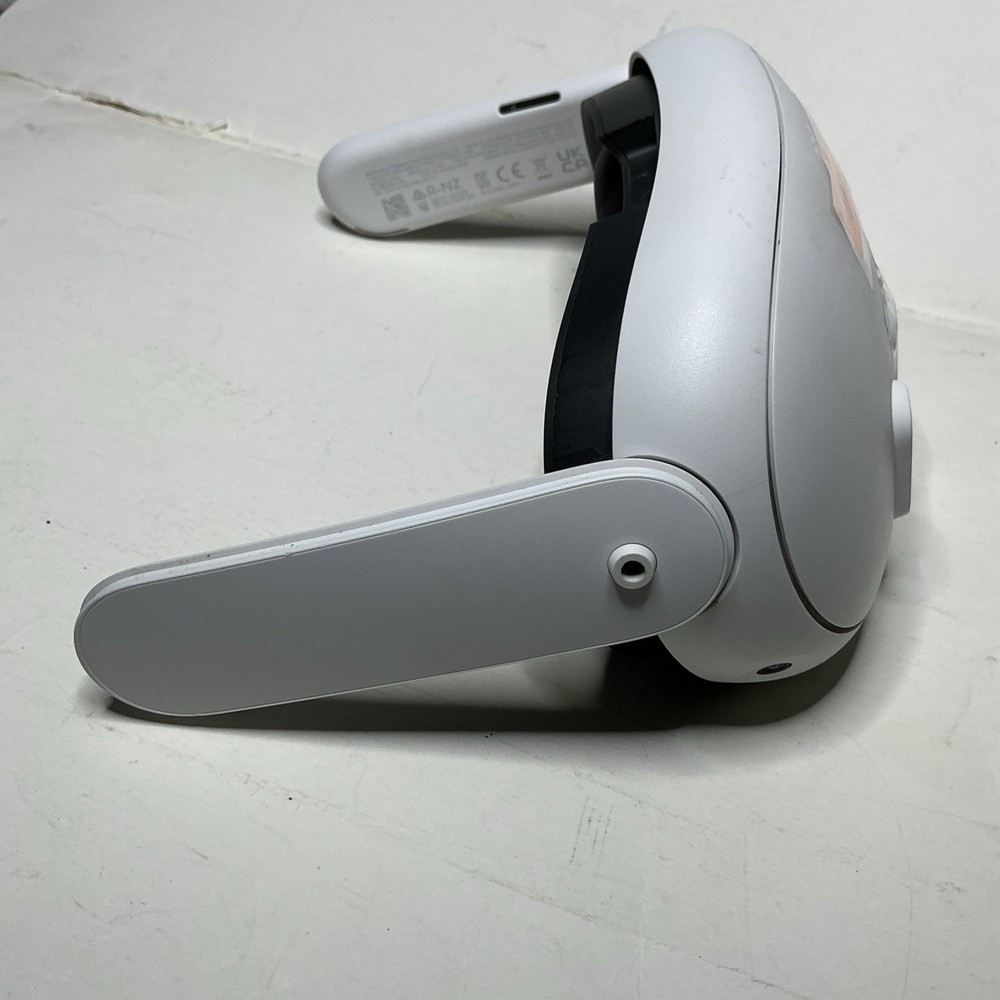 Meta Quest 3 128GB VR Headset Only (0014)- Working- Read description